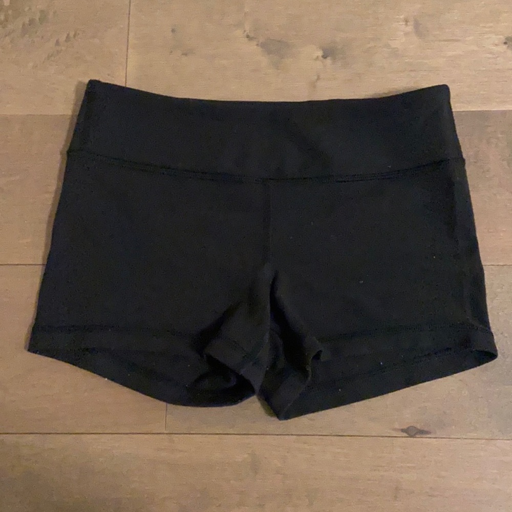 COPY - black ivivva dance/gymnastics shorts